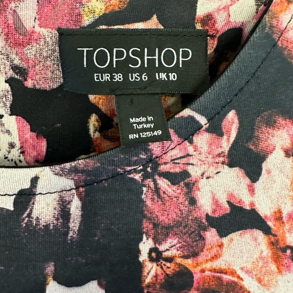 Topshop | Floral Bodycon Dress! Size 6 - Picture 5 of 7